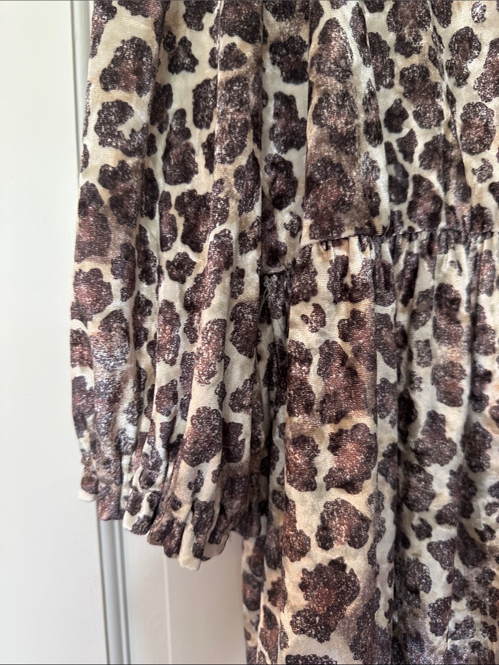 Cato Brown & White Leopard-Print V-Neck Velvety Tunic Top Size XL - Picture 6 of 15
